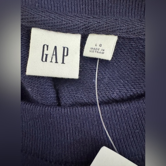 NWT GAP Classic Logo Fleece Batwing Sleeve Fall Warm Winter Crewneck Sweater L - Picture 4 of 8